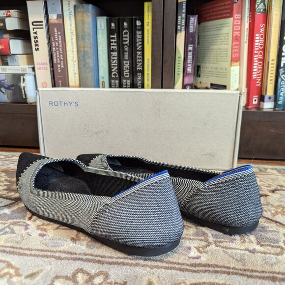 Rothys The Point in Grey Mist Capstone - Size 10.5 - Picture 4 of 16